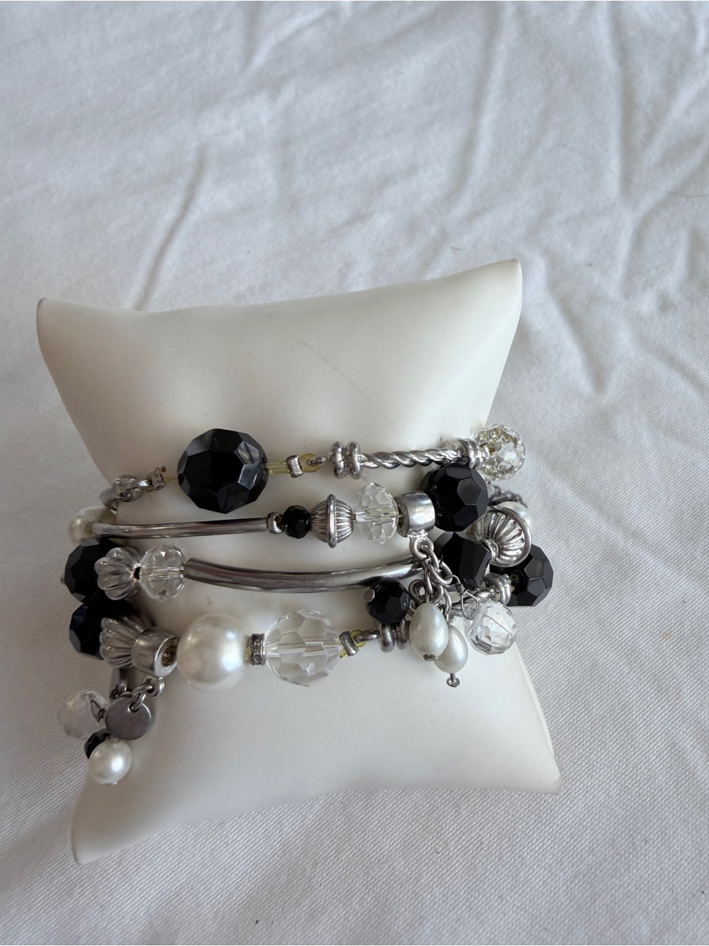 Cookie Lee Set of 4 bracelets